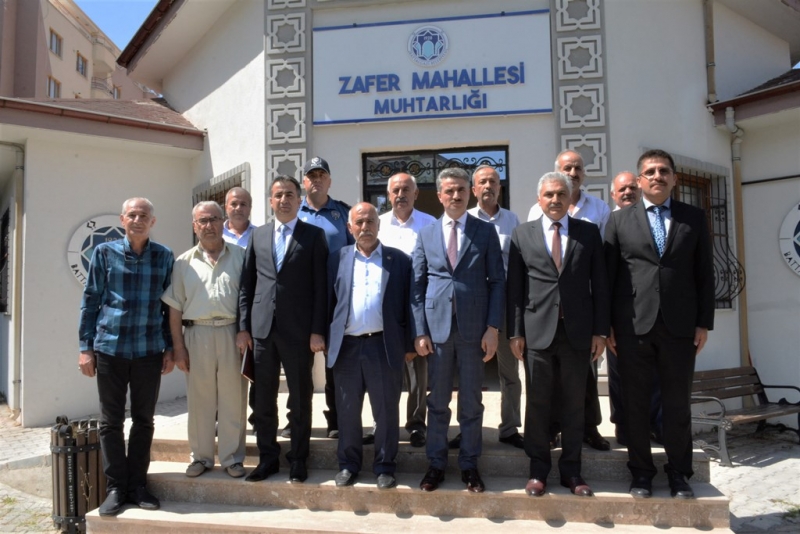 Vali Aydın Baruş Fırat Çöşnük ve Zafer Mahallerini Ziyaret Etti