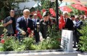 Vali Yavuz, Arefe Günü Şehitliğimizi Ziyaret Ederek...