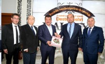 Kırgız Cumhuriyeti Ankara Büyükelçisinden Gürkan'a Ziyaret
