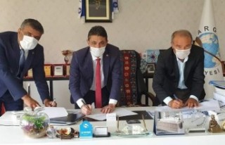 Arguvan Belediyesinde toplu iş sözleşmesi imzalandı