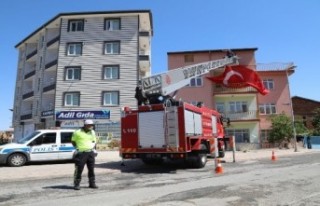 Başkan Güder'den Şehit Polis'in evine...