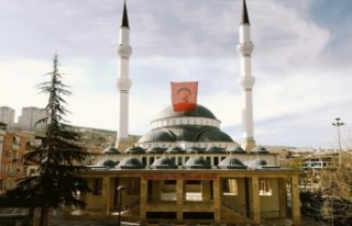 Kernek Karagözlüler Cami ibadete açıldı