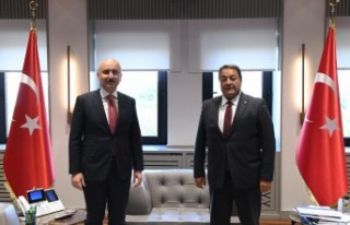 Fendoğlu, Ulaştırma Bakanı Karaismailoğlu’nu...
