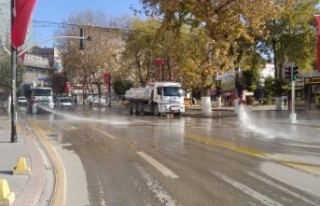 Büyükşehir Belediyesi Temizlik Çalışmalarına...