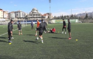Yeşilyurt Belediyespor, Şampiyonluk İçin Kenetlendi