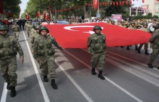 Malatyalı siyasilerden 30 Ağustos Zafer Bayramı...