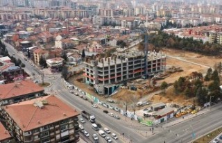 Yeni Belediye Binamız, Yeşilyurt’un Gelişimine...