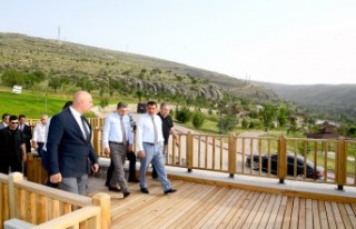 Başkan Gürkan Vali Şahin ile birlikte Beydağı...