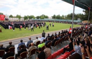 POMEM'den 381 polis adayı mezun oldu