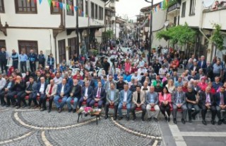 Yeşilyurt Lezzet Caddesi Ve Yeşilyurt Güreş Sahasında...