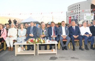 25. Malatya Kültür Sanat ve Kayısı Festivali Başladı