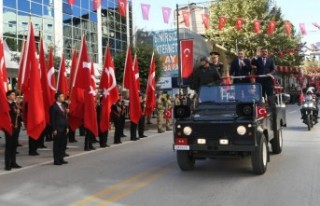 29 Ekim Malatya'da Coşkuyla Kutlandı