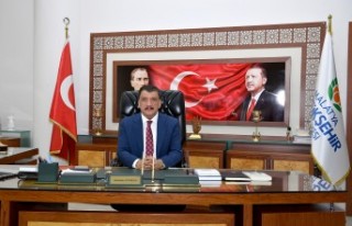 Başkan Gürkan'dan 10 Kasım Atatürk'ü...