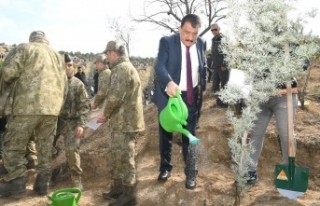 Malatya’da Türkiye Yüzyılına Nefes İçin Fidan...