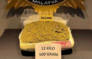Yolcu otobüsünde 12 kilogram uyuşturucu madde ele...