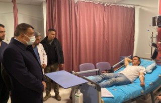 Başkan Gürkan Trafik Kazasında Yaralananları Hastanede...