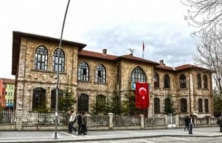 Gazi İlkokulu Kütüphane Oluyor