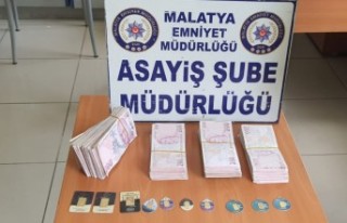 715 Bin TL Dolandırılmaktan Son Anda Polis Kurtardı