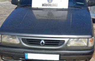 Komşusu Para Vermeyince Aracını Gasp Etti