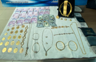 Girdiği Evden Altın ve Para Çalan Hırsız Yakalandı