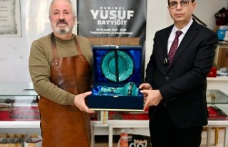 Başkan İlhan'dan Yaşayan İnsan Hazinesi Yusuf...