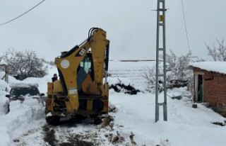 Battalgazi Belediyesi, Karla Kapanan Yolu Açtı,...