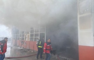 Özsan Sanayi Sitesinde Yangın