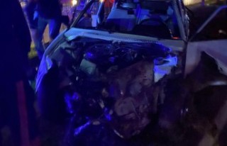 Malatya’da Otomobil Orta Refüje Çıktı: 4 Yaralı