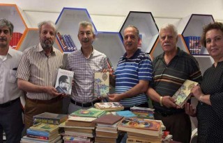 AKA-DER’den Arapgir’e Kitap Yardımı