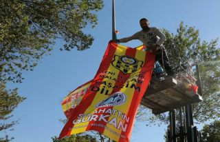 Başkan Gürkan, Caddeleri Malatyaspor Bayraklarıyla...