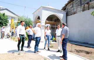 Başkan Gürkan, Sancaktar Türbesi'nde Devam Eden...