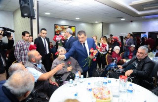 Başkan Gürkan,'Tüm Engelleri Sevgiyle Aşıyoruz'...