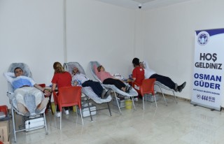 Battalgazi Belediyesi Çalışanlarından Kan Bağışı