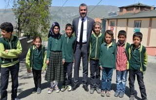 Bülent Avşar'dan 23 Nisan Ulusal Egemenlik Çocuk...