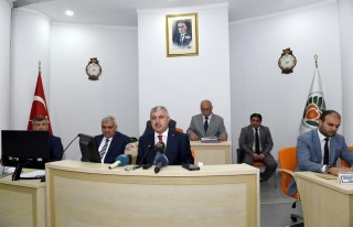 Büyükşehir'in Geçici Başkanlık Koltuğuna Hacı...