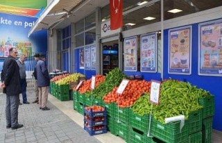 Esenlik Manav Reyonlarında Seçili Ürünlerde Maliyetine...