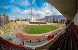 İnönü Stadyum'unun Kapalı Tribün Yıkım İşlemi...