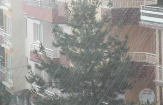Malatya'da dolu yağışı etkili oldu