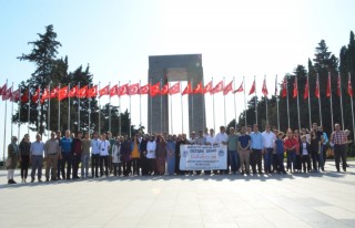 Öğrenciler ve Belediye Çalışanları Çanakkale'den...