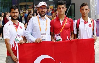 Özgür Topsakal Bronz Madalya İle Döndü