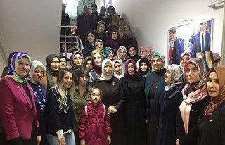 Öznur Çalık:'Sınırlarımızı Koruyoruz'