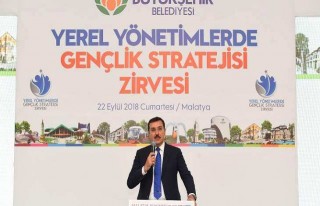 Tüfenkci, 'Yönetimde Gençlerimize İhtiyacımız...