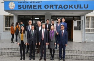 Vali Baruş Sümer İlkokul ve Ortaokulunu Ziyaret...