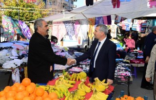 Yeşilyurt Belediyesi'nden Çiftçilere 100 Bine Yakın...