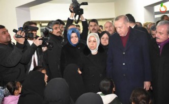 Çalık, “Depremden 1 saat sonra deprem bölgesindeydik”