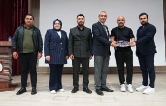 Battalgazi'de 'Güç Senin İçinde' konulu sınav motivasyon söyleşisi