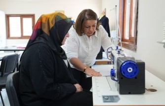 Gelinciktepe'de Açılan Kadın Yaşam Merkezi’nde Kurslar Başladı