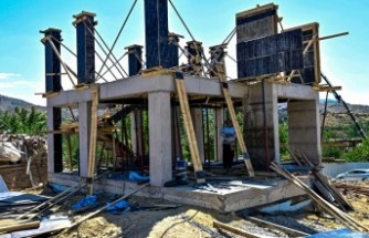 Başkan Geçit, Çırmıktı’daki ‘Köy Evleri’ Projelerini İnceledi