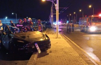 Üniversite Yolunda Feci Kaza; 2 Ölü