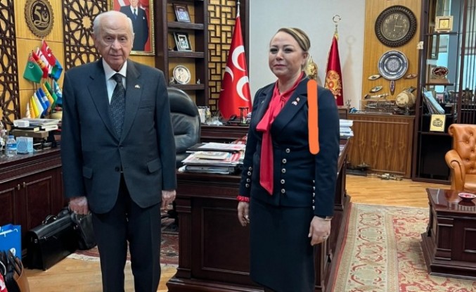Eski Rektör MHP'den milletvekili aday adayı oldu